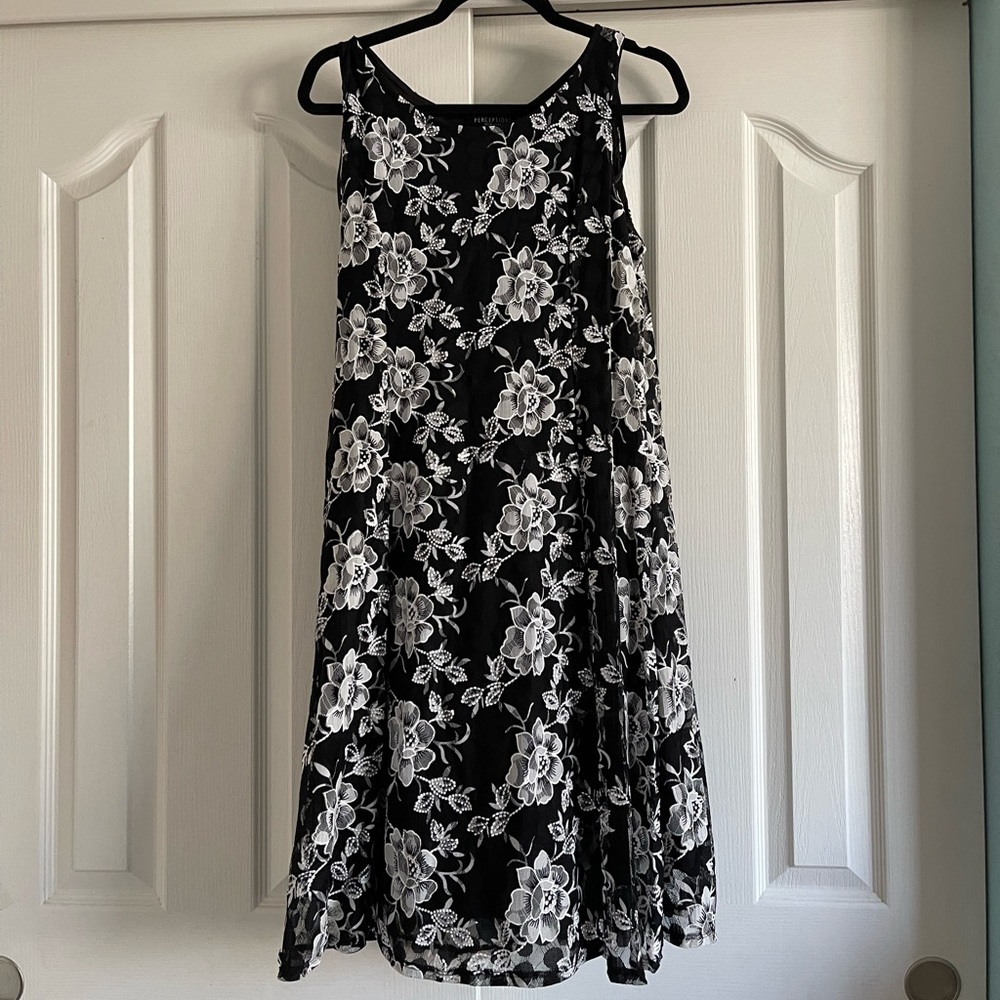 lace dress